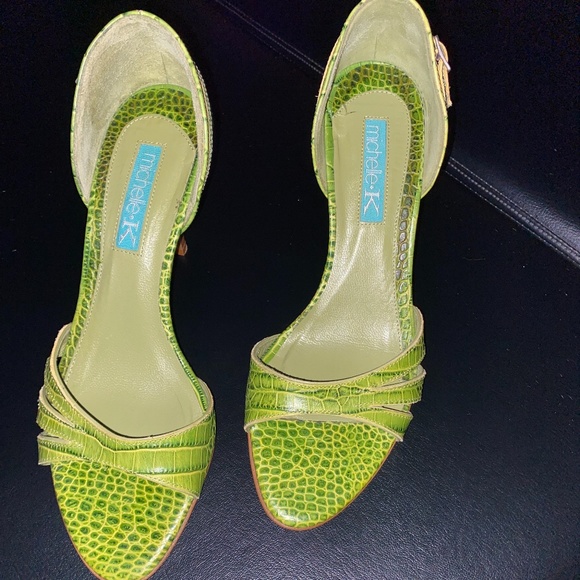 MICHELLE K (Tom Collins) Green Heels Size 7 - Picture 1 of 8